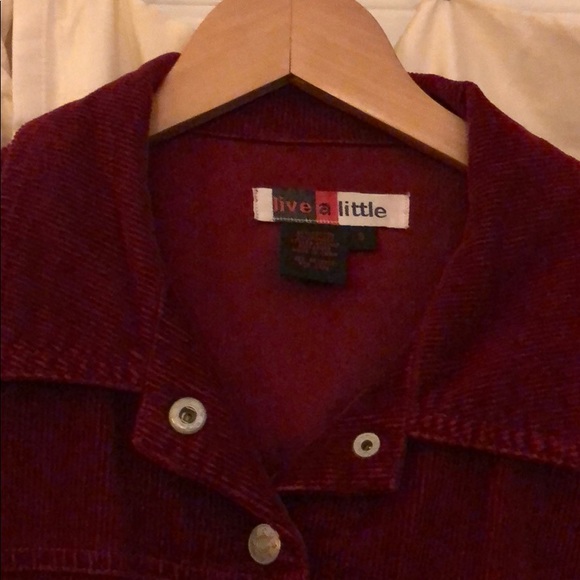 Vintage wine corduroy jacket with fabulously unique cuffs - Picture 5 of 9